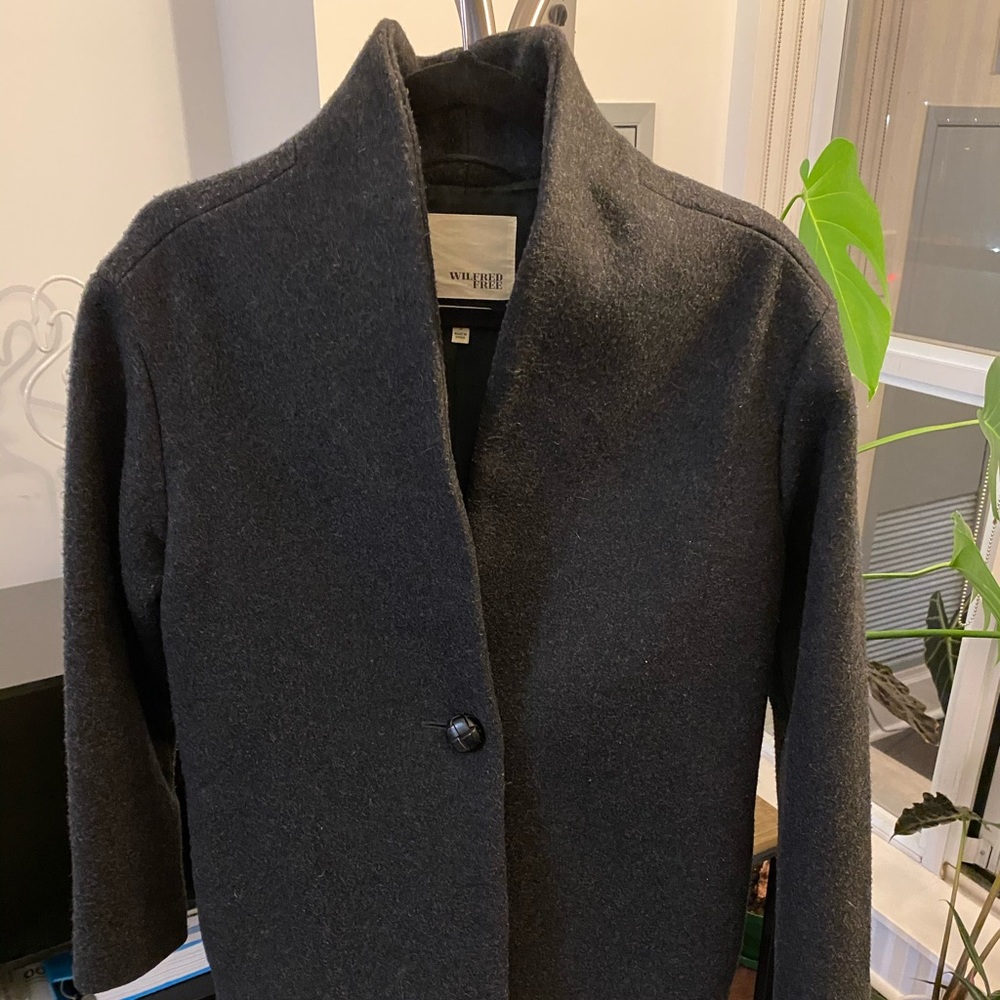 Wilfred wool coat